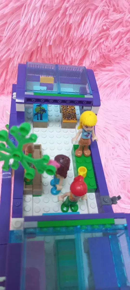 thumbnail-5